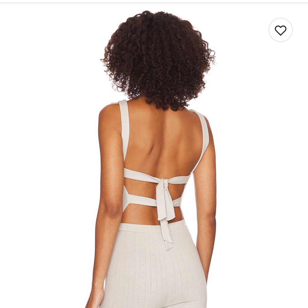 Revolve Top - Picture 3 of 5